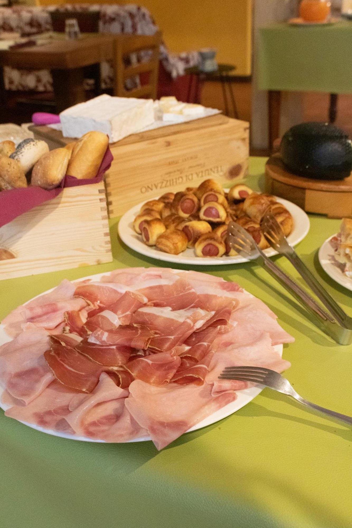 Residence Mugello Resort Scarperia Eksteriør billede